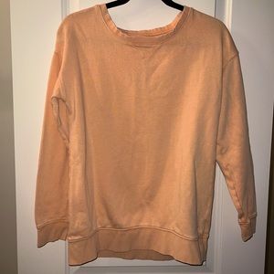 AE peach pullover 🍑